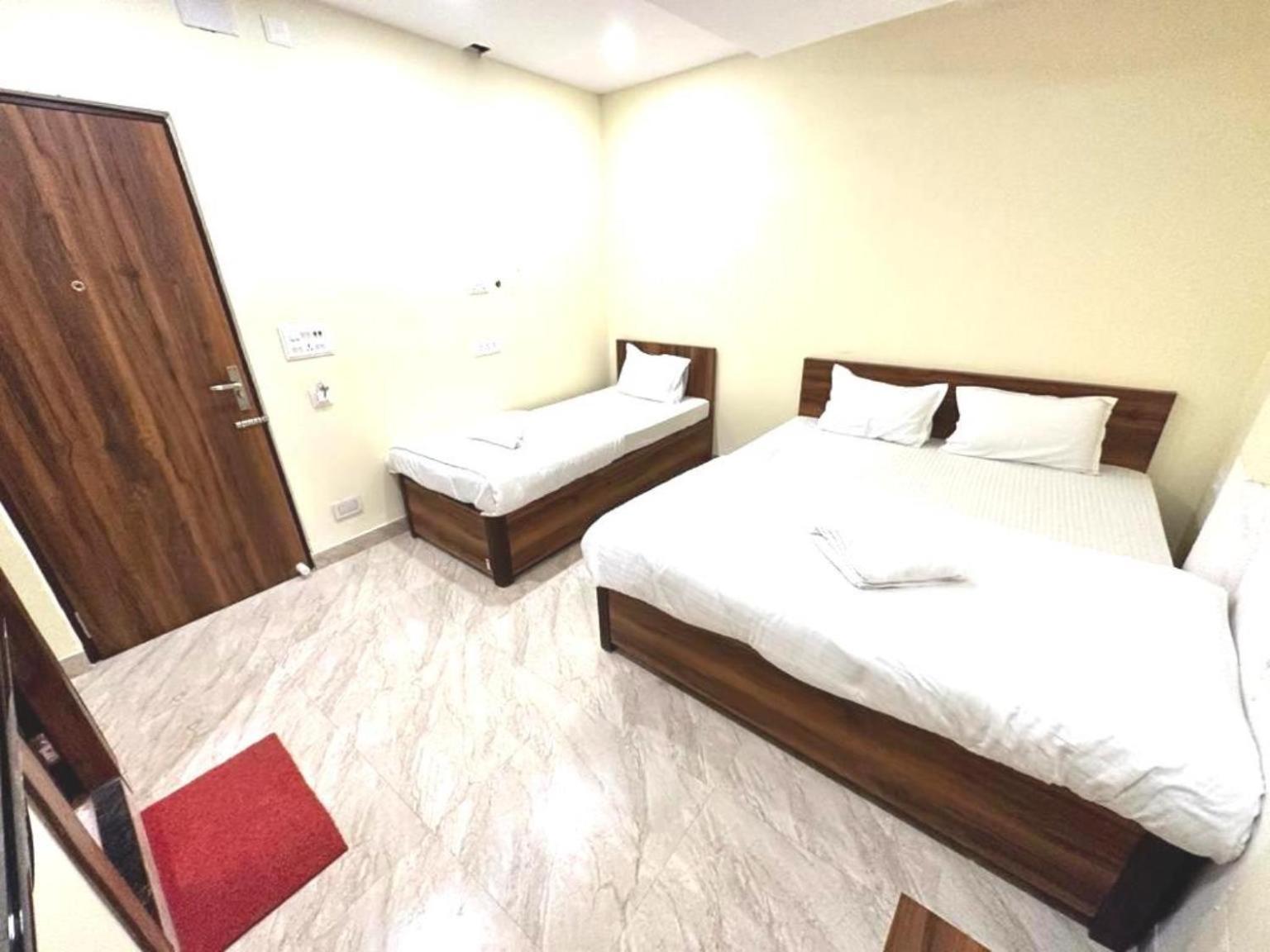 Hotel Holiday Express Calcutta Buitenkant foto