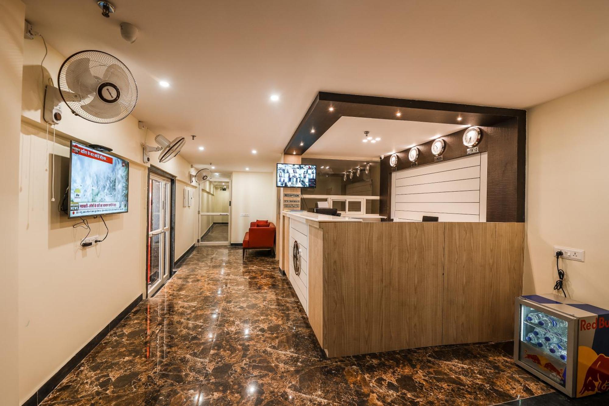 Hotel Holiday Express Calcutta Buitenkant foto