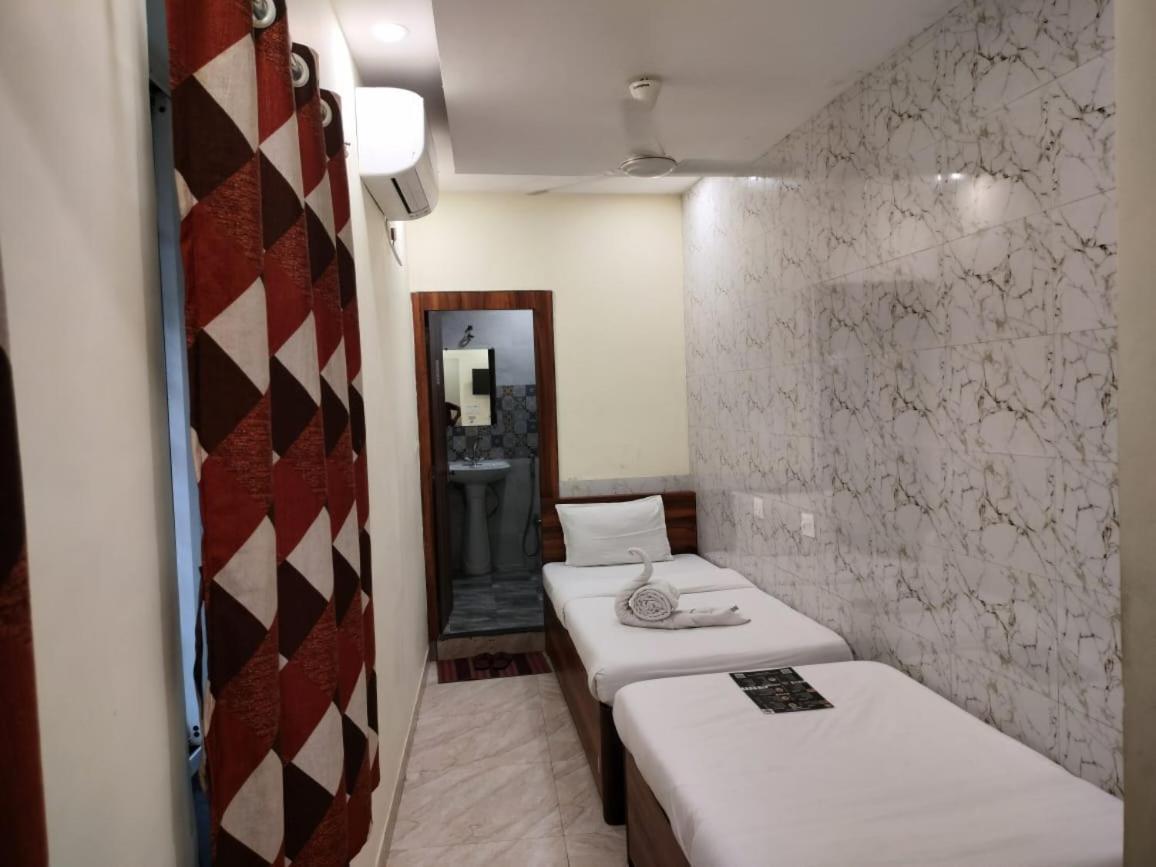 Hotel Holiday Express Calcutta Buitenkant foto